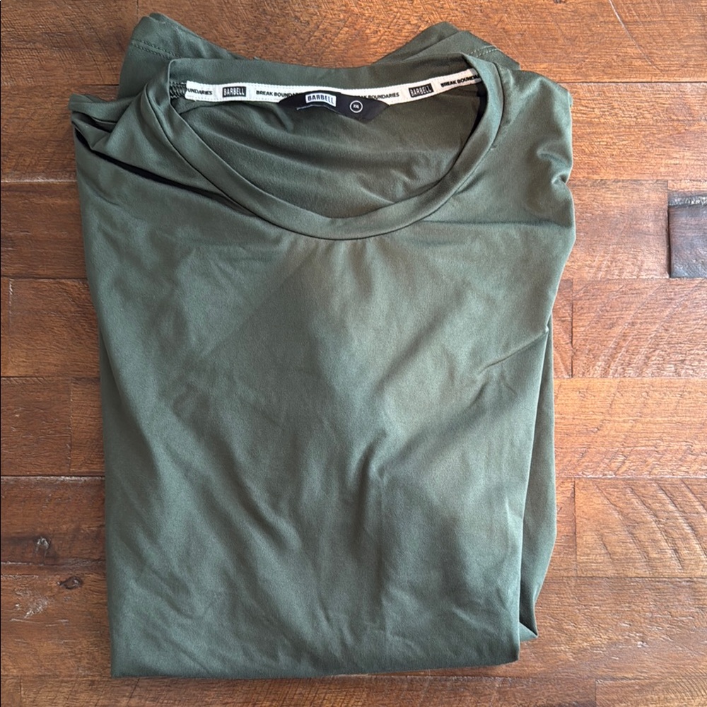 Green Short Sleeve Tee Classic Crew Neck